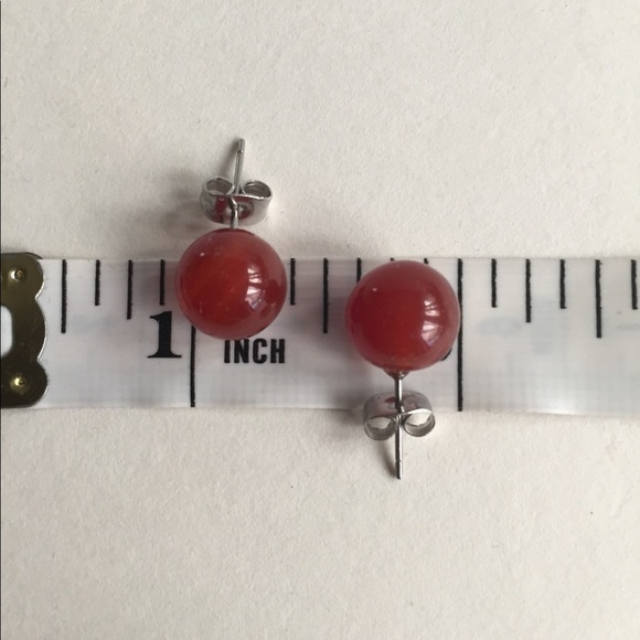 Red Agate Gemstone Ball Stud Earrings - Picture 2 of 5